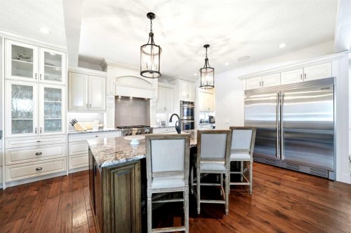 201 12 Street Ne, Calgary, AB - Indoor