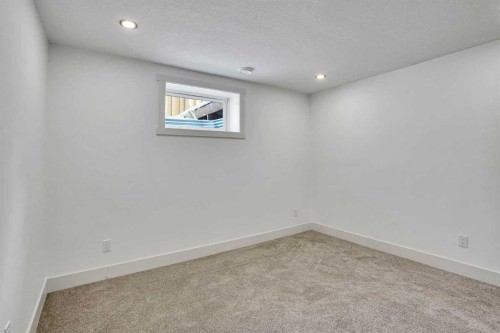 908 Stonehaven Road Sw, Calgary, AB - Indoor Photo Showing Other Room