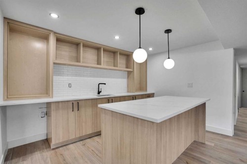 908 Stonehaven Road Sw, Calgary, AB - Indoor Photo Showing Kitchen