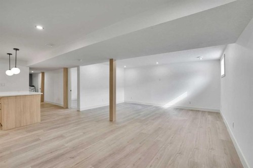 908 Stonehaven Road Sw, Calgary, AB - Indoor Photo Showing Other Room