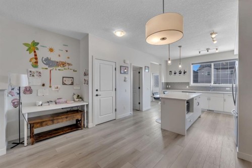 260 Cornerbrook Drive Ne, Calgary, AB - Indoor Photo Showing Kitchen