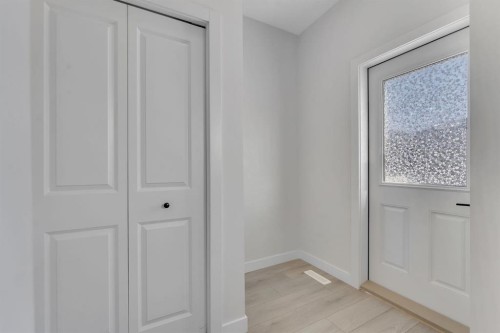 260 Cornerbrook Drive Ne, Calgary, AB - Indoor Photo Showing Other Room