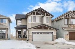 280 Pantego Road NW Calgary, AB T3K 0B9