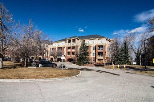 208-10 Hemlock Crescent Sw, Calgary, AB - Outdoor With Facade