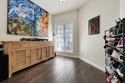 739 Cimarron Close, Okotoks, AB - Indoor Photo Showing Other Room