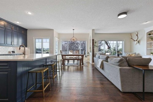 739 Cimarron Close, Okotoks, AB - Indoor Photo Showing Living Room
