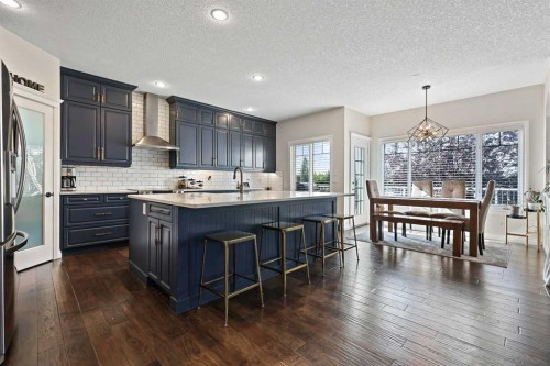 739 Cimarron Close, Okotoks, AB - Indoor Photo Showing Kitchen With Upgraded Kitchen