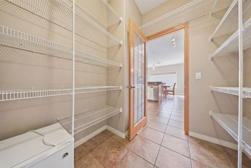 283 Springmere Link, Chestermere, AB - Indoor With Storage