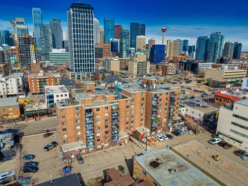 2B-515 17 Avenue Sw, Calgary, AB - Outdoor With View