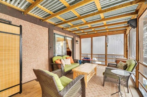 510 Whitehill Place Ne, Calgary, AB - Indoor