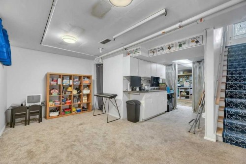 510 Whitehill Place Ne, Calgary, AB - Indoor