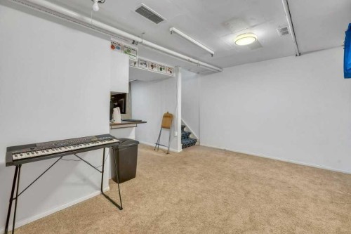 510 Whitehill Place Ne, Calgary, AB - Indoor