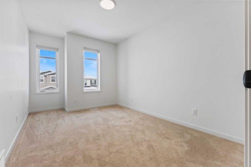 229 Calhoun Crescent Ne, Calgary, AB - Indoor Photo Showing Other Room