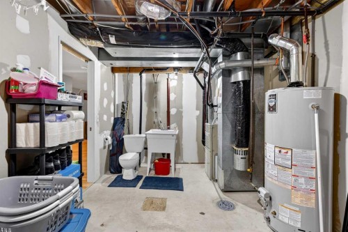 42F Green Meadow Crescent, Strathmore, AB - Indoor Photo Showing Basement