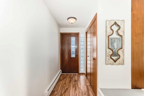 207 6A Avenue, Three Hills, AB - Indoor Photo Showing Other Room