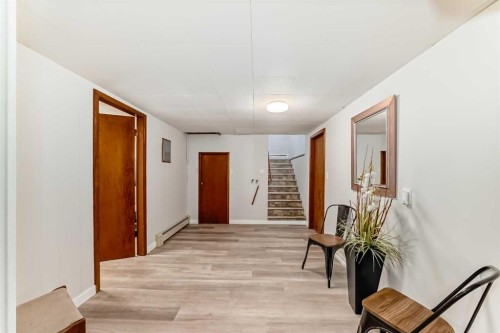 207 6A Avenue, Three Hills, AB - Indoor Photo Showing Other Room