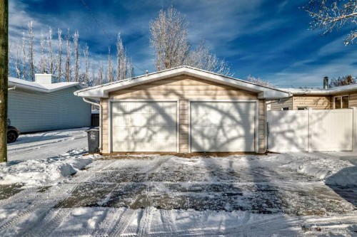 207 6A Avenue, Three Hills, AB - Outdoor