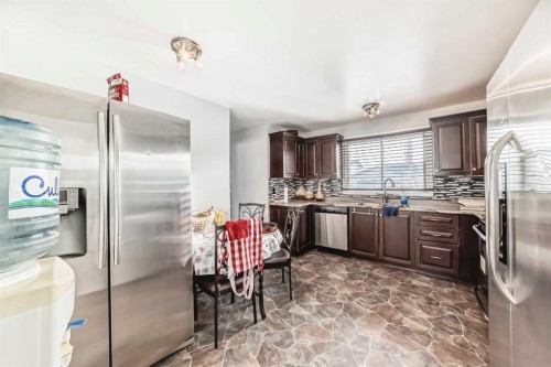 6944 Temple Drive Ne, Calgary, AB - Indoor Photo Showing Kitchen With Upgraded Kitchen