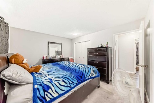 6944 Temple Drive Ne, Calgary, AB - Indoor Photo Showing Bedroom