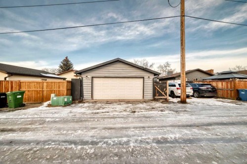6944 Temple Drive Ne, Calgary, AB - Outdoor
