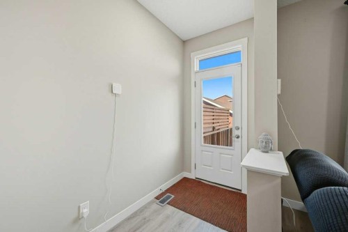 75 Howse Crescent Ne, Calgary, AB - Indoor