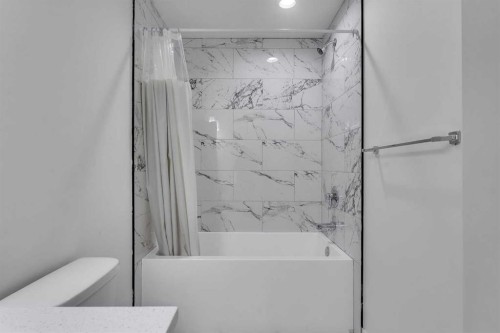 9 Redstone Common Ne, Calgary, AB - Indoor