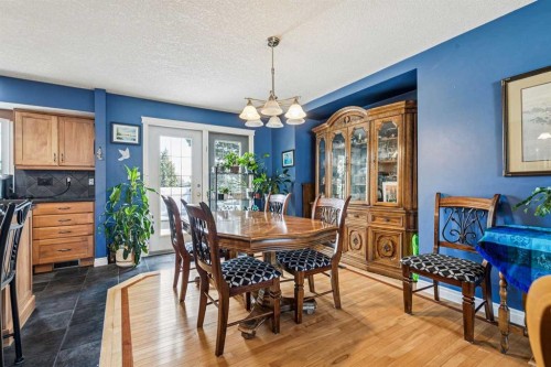 443 Brookmere Crescent Sw, Calgary, AB - Indoor Photo Showing Dining Room