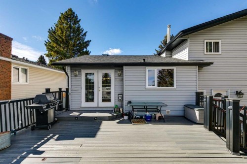 443 Brookmere Crescent Sw, Calgary, AB - Outdoor With Deck Patio Veranda With Exterior