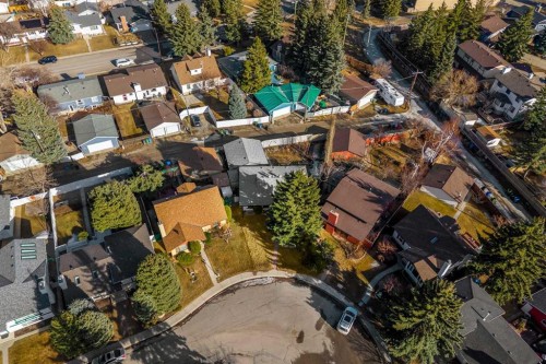 224 Cedarbrae Crescent Sw, Calgary, AB - Outdoor With View