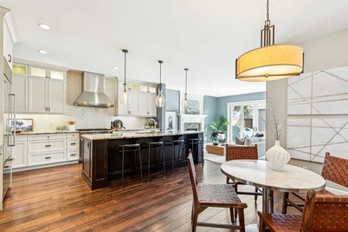 2035 29 Avenue Sw, Calgary, AB - Indoor