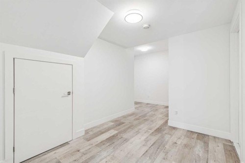 290 Mahogany Place Se, Calgary, AB - Indoor Photo Showing Other Room