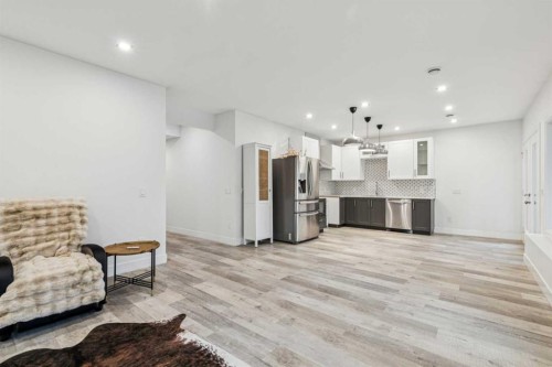290 Mahogany Place Se, Calgary, AB - Indoor