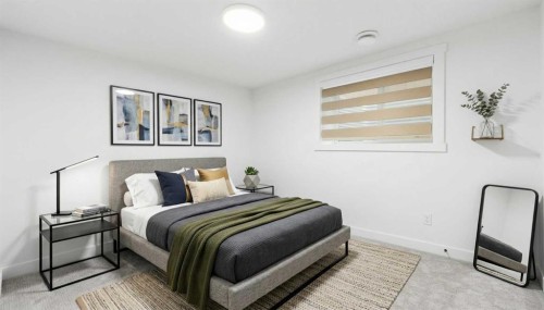 10327 Wapiti Drive Se, Calgary, AB - Indoor Photo Showing Bedroom