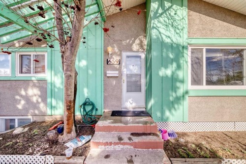 659 Maryvale Way Ne, Calgary, AB - Outdoor