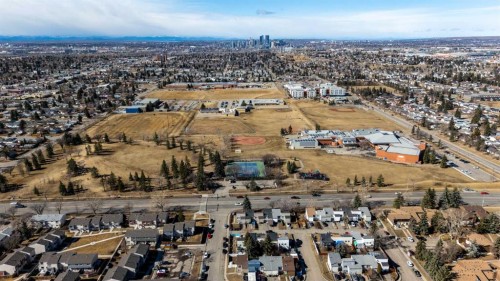 1209 52A Street Se, Calgary, AB - Outdoor With View