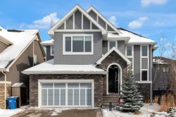 68 Westland Crescent SW Calgary, AB T3H 0W1