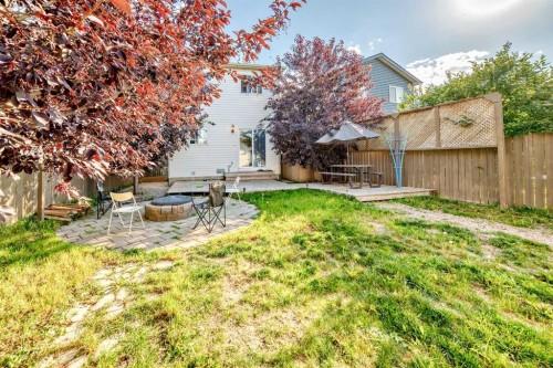 57 Martinvalley Way Ne, Calgary, AB - Outdoor