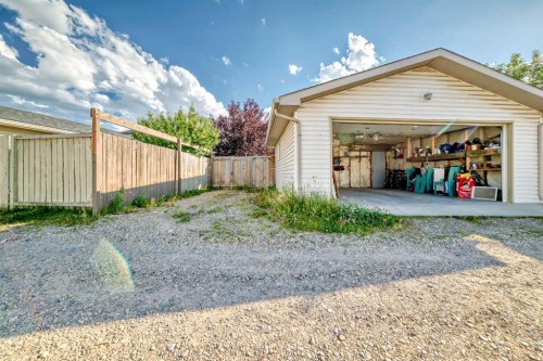 57 Martinvalley Way Ne, Calgary, AB - Outdoor