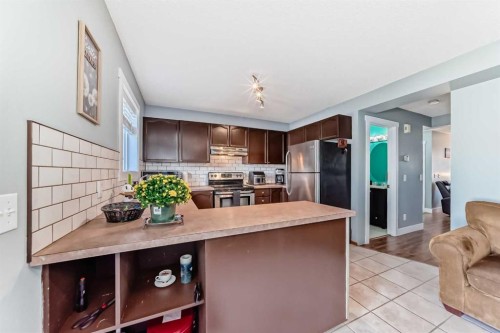 57 Martinvalley Way Ne, Calgary, AB - Indoor Photo Showing Kitchen