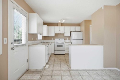 5 Citadel Point Nw, Calgary, AB 