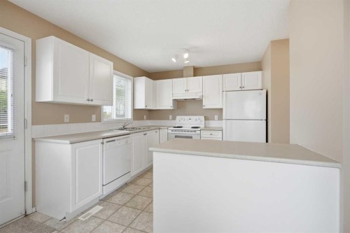 5 Citadel Point Nw, Calgary, AB 