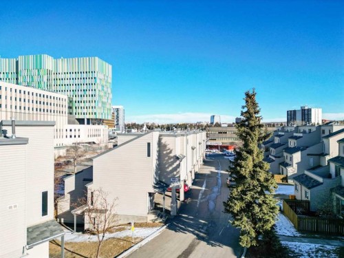 1014-1540 29 Street NW Calgary, AB T4N 4M1