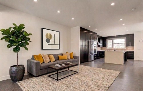 1711 27 Street Sw, Calgary, AB - Indoor