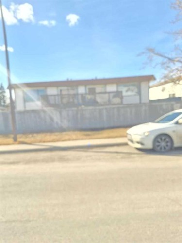 2231 48 Street Se, Calgary, AB - Outdoor