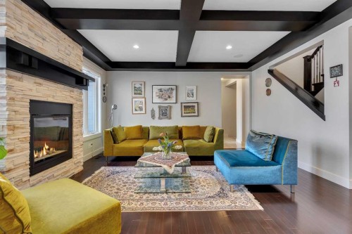 9318 14 Avenue Sw, Calgary, AB - Indoor Photo Showing Living Room With Fireplace
