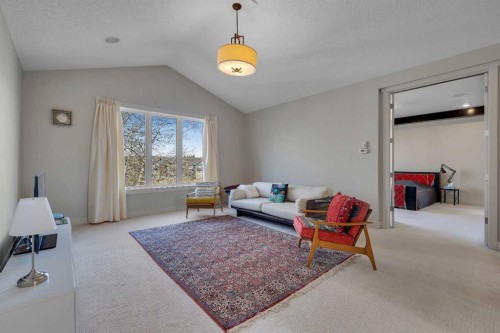 9318 14 Avenue Sw, Calgary, AB - Indoor