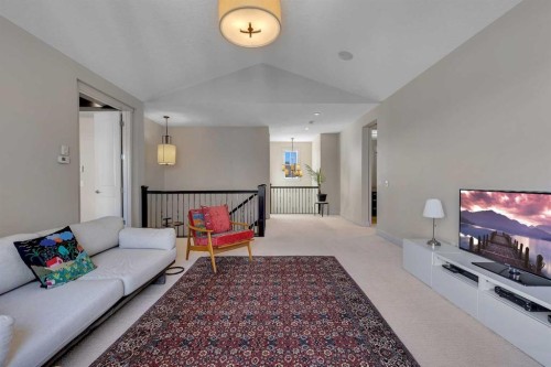 9318 14 Avenue Sw, Calgary, AB - Indoor