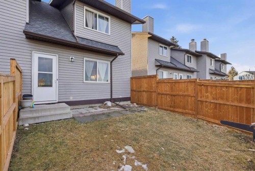 37-6020 Temple Drive Ne, Calgary, AB - Outdoor With Exterior