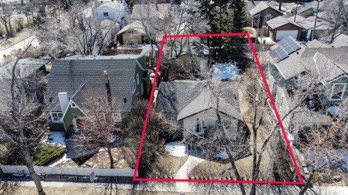 409 12 Avenue Nw, Calgary, AB - Outdoor