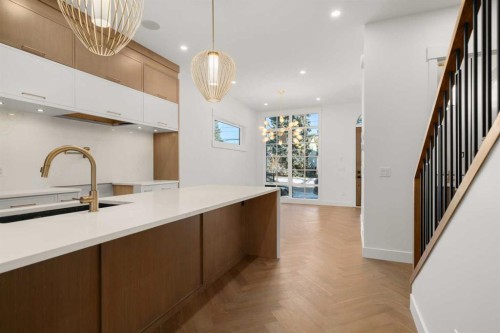 4009 15A Street Sw, Calgary, AB - Indoor